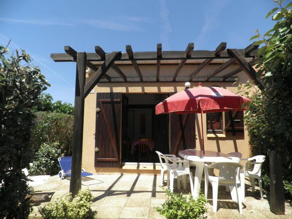 Maison 2 Pieces/Mezzanine, 6 Couchages, Terrasse Spacieuse, Piscine Et Parking Prive A Gruissan - Fr-1-229-332 Luaran gambar