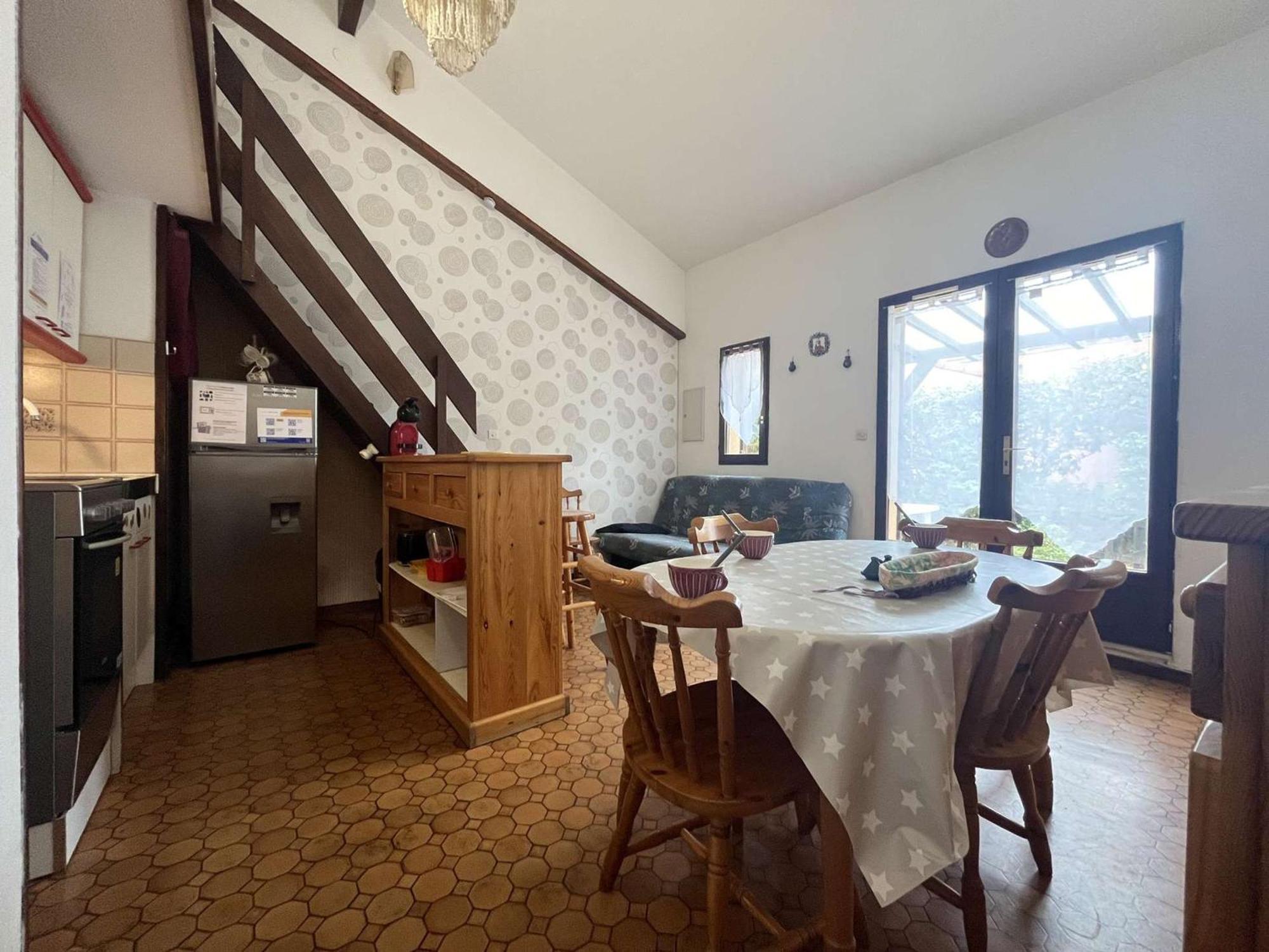 Maison 2 Pieces/Mezzanine, 6 Couchages, Terrasse Spacieuse, Piscine Et Parking Prive A Gruissan - Fr-1-229-332 Luaran gambar