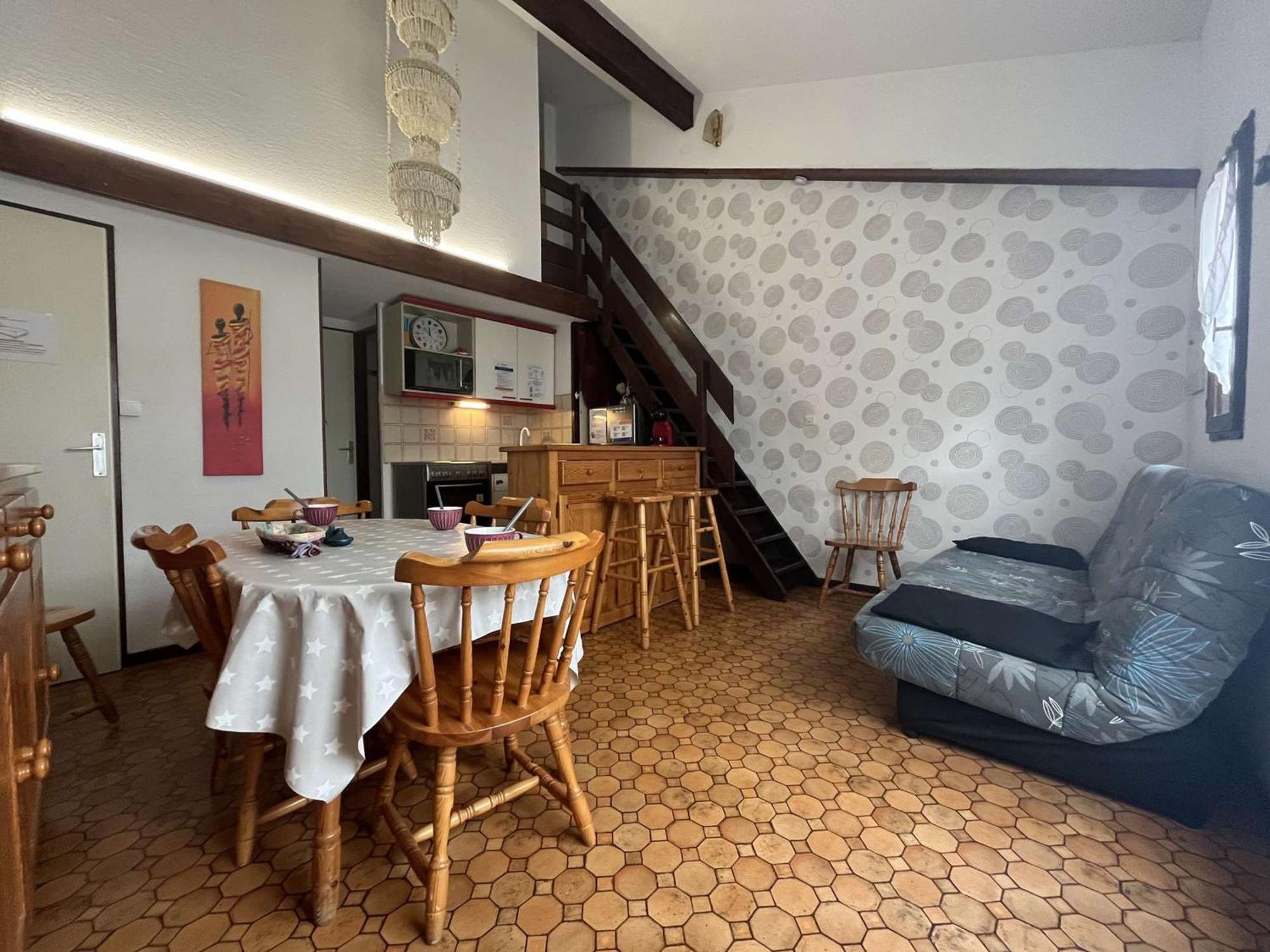 Maison 2 Pieces/Mezzanine, 6 Couchages, Terrasse Spacieuse, Piscine Et Parking Prive A Gruissan - Fr-1-229-332 Luaran gambar